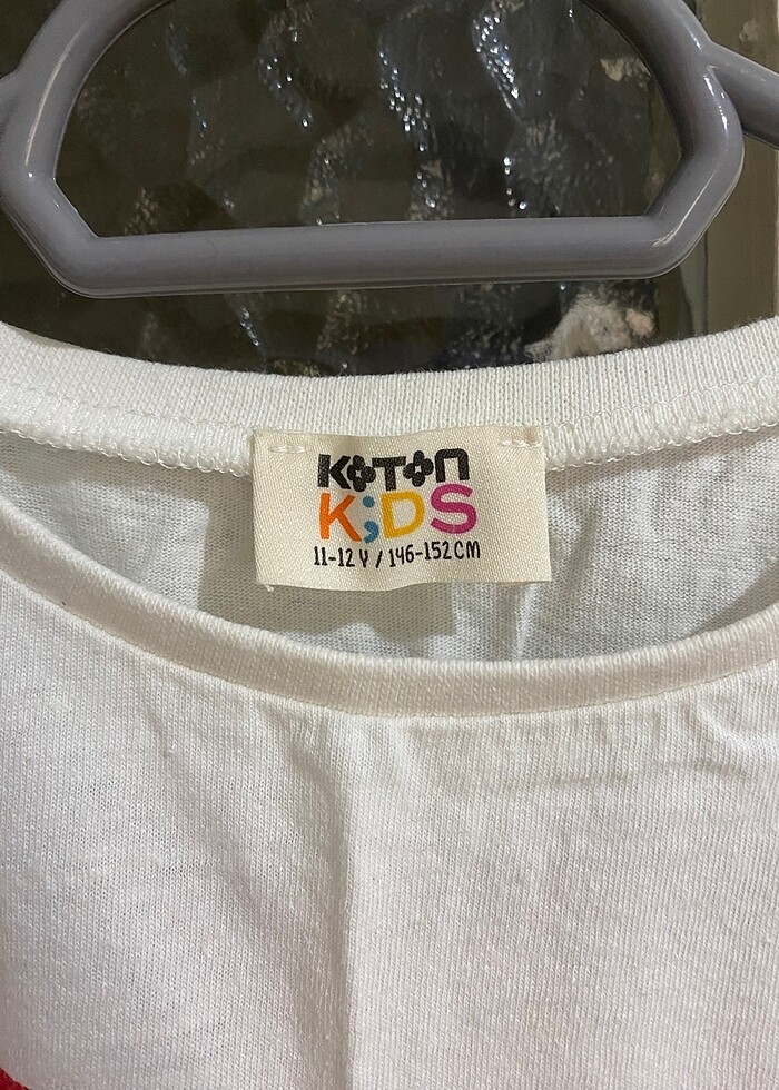 Koton Kırmızı Kalp Baskılı Beyaz Tişört - Görsel 4