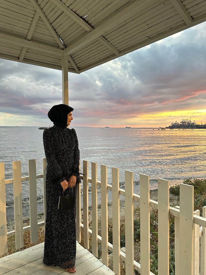 Siyah taşlı abiye - Görsel 5