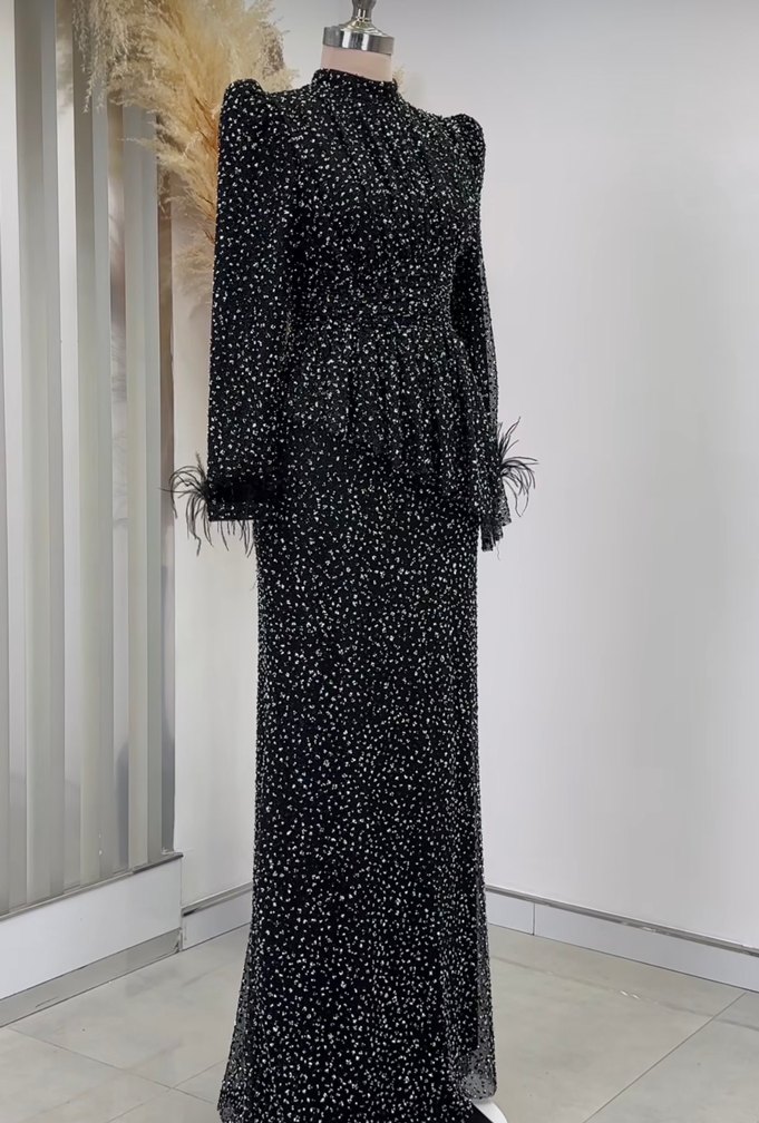 Siyah taşlı abiye - Görsel 4