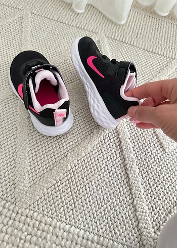 Nike Kids 22