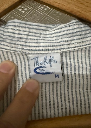 Düğmeli Gri Çizgili Kadın uzun Gömlek - Görsel 5