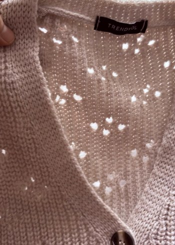 Bej V Yaka Örgü Hırka - Görsel 3