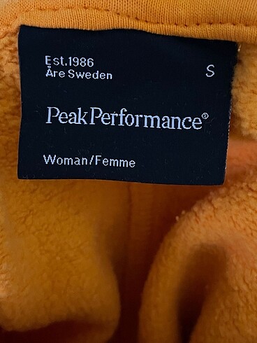 s Beden Peak performance marka sweatshirt