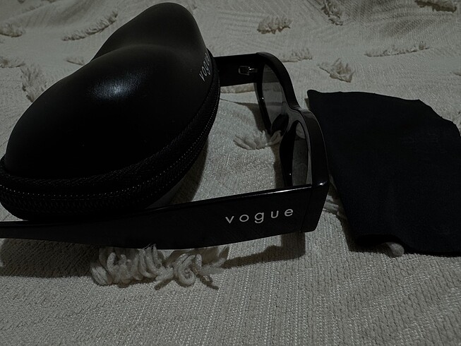 Vogue Eyewear Vogue güneş gözlüğü