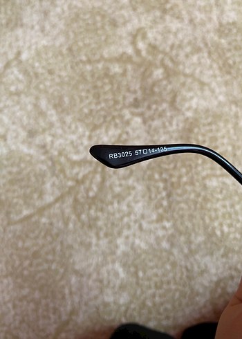  Beden siyah Renk Ray-Ban Güneş Gözlüğü
