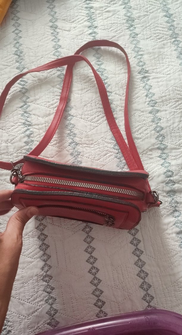 Kırmızı Deri Kadın Çapraz Çanta - Görsel 3