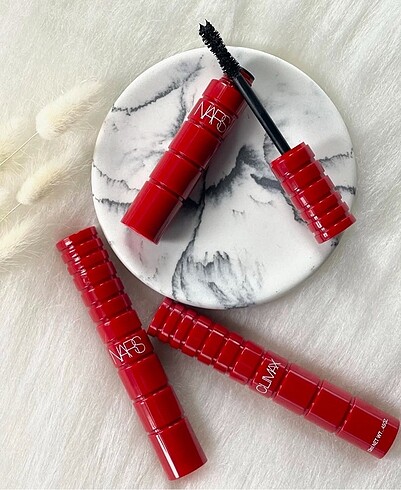 Nars maskara