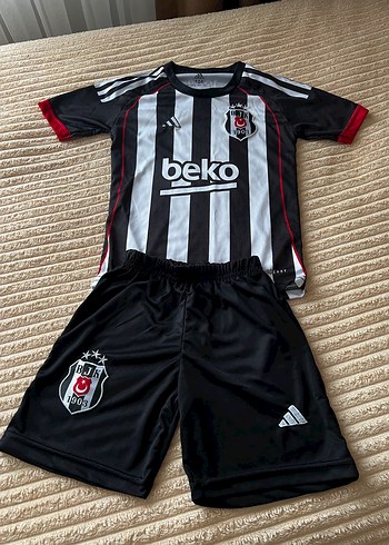 Diğer Besiktas Cocuk Futbol Formasi