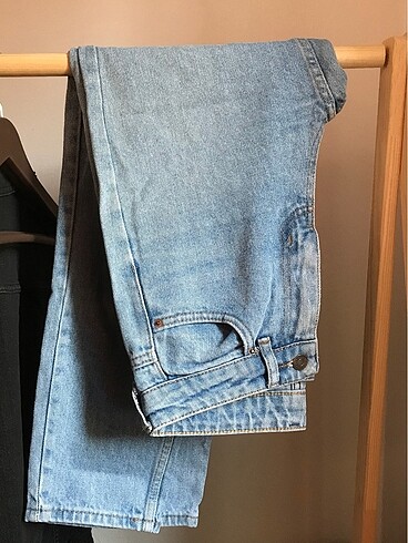 Mom Jean