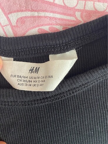 H&M Tısort sıyah 11 12 yas