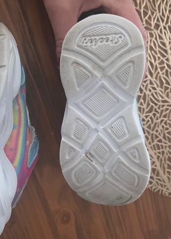 Skechers Renkli Bağcıksız Kız Çocuk Spor Ayakabı - Görsel 9