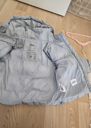 ZARA Kapüşonlu Gri unisex Çocuk Mont 2-3 yaş - Görsel 4