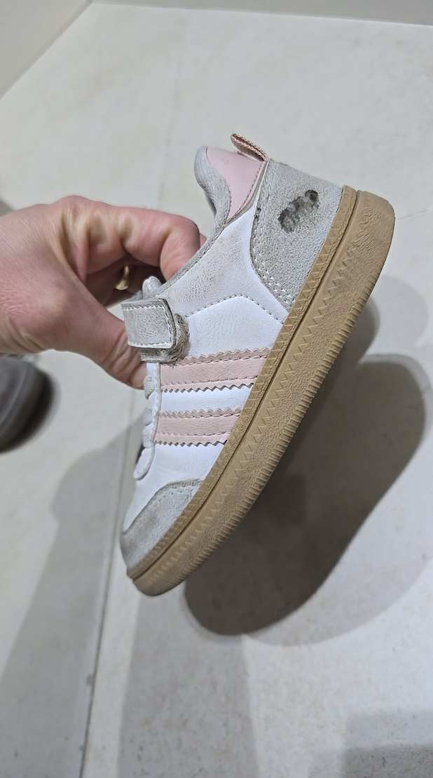 Kız Çocuk Beyaz Gri Cırtlı Spor Ayakkabı - Görsel 3