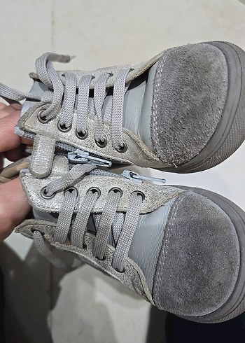 Kız Çocuk Gri Bağcıklı Spor Ayakkabı  hakiki deri ortopedik - Görsel 4