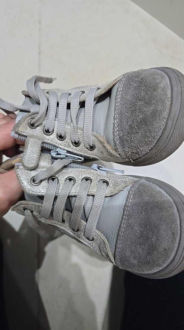 Kız Çocuk Gri Bağcıklı Spor Ayakkabı  hakiki deri ortopedik - Görsel 4