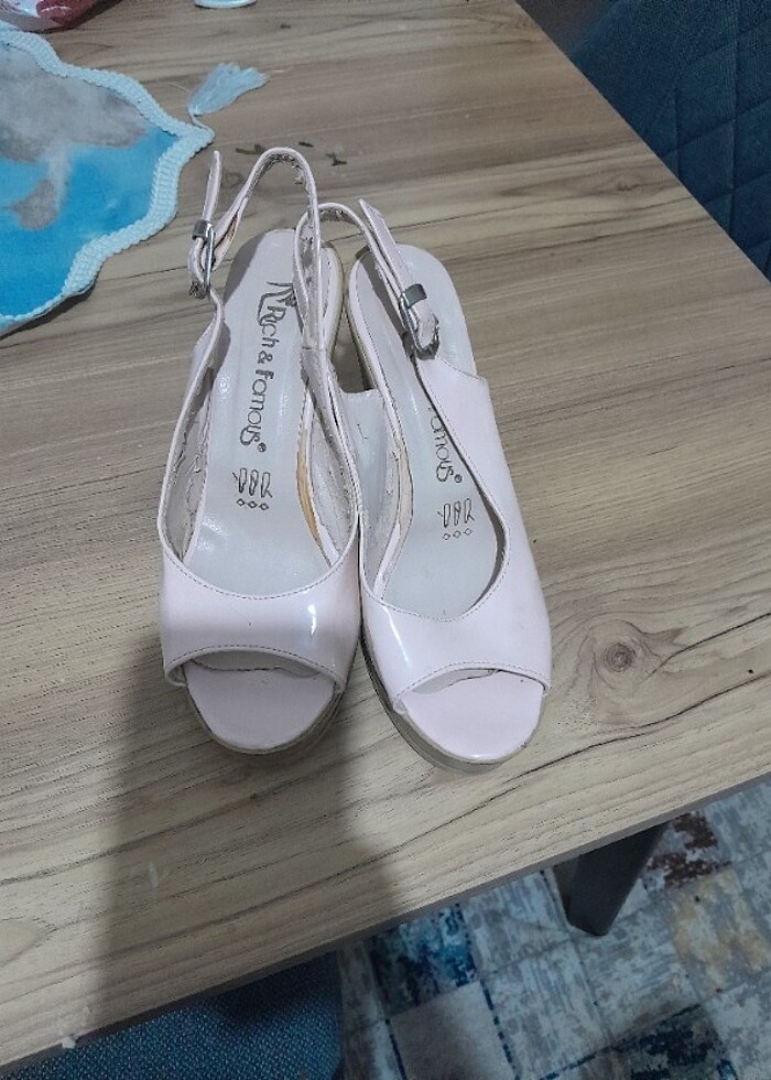 Topuklu ayakkabi - Görsel 3