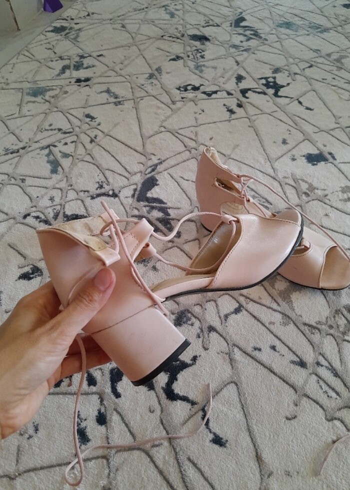 Topuklu sandalet - Görsel 4