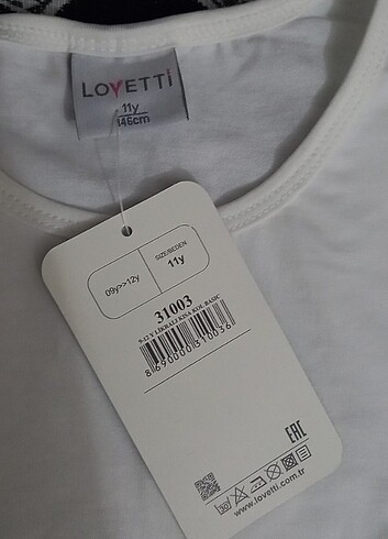 Beyaz düz tshirt