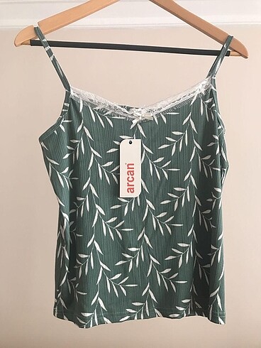 m Beden çeşitli Renk Sabahlıklı 3?lü Kadın Pijama Takımı