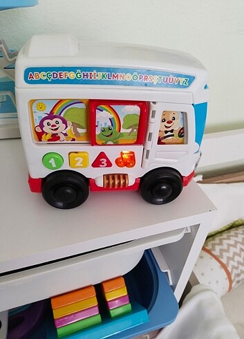 Fisher Price şarkı söyleyen araba