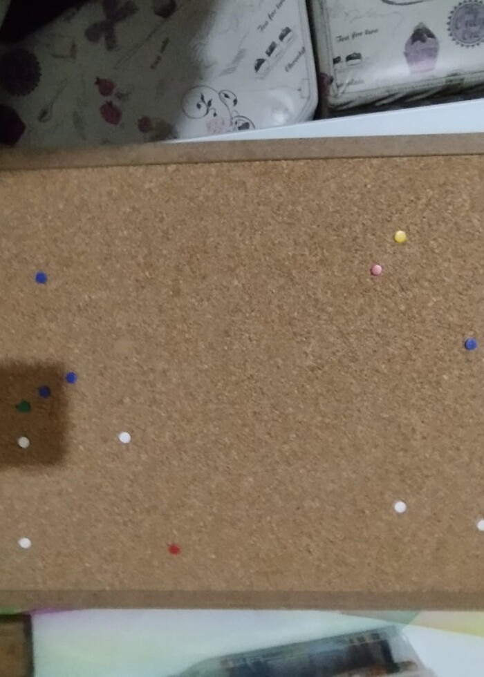 Raf ve mantar pano - Görsel 2