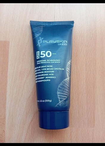 Playskin güneş kremi