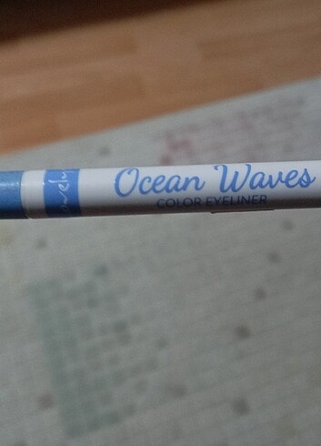 Cecile İki lovely renkli eyeliner ve cecile tekli far