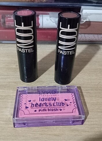Pastel 543-536 nude stick ruj ve lykd allık seti