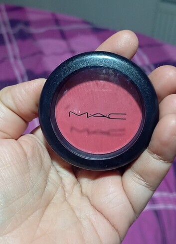 Beden Mac frankly scarlet allık