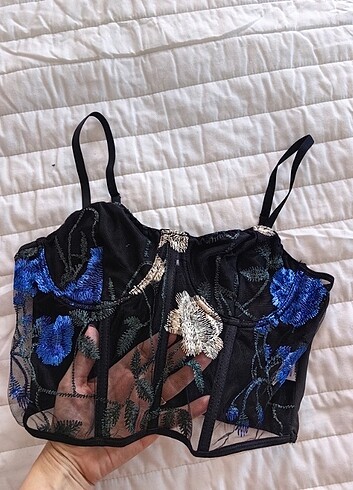 SIFIR! Siyah mavi nakışlı şifon crop bralet