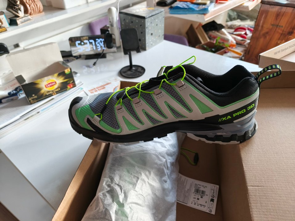 çeşitli markalarda muhtelif ayakkabılar - Görsel 2