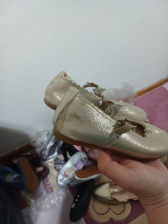 Kız Çocuk Bej Simli Babet Ayakkabı - Görsel 2