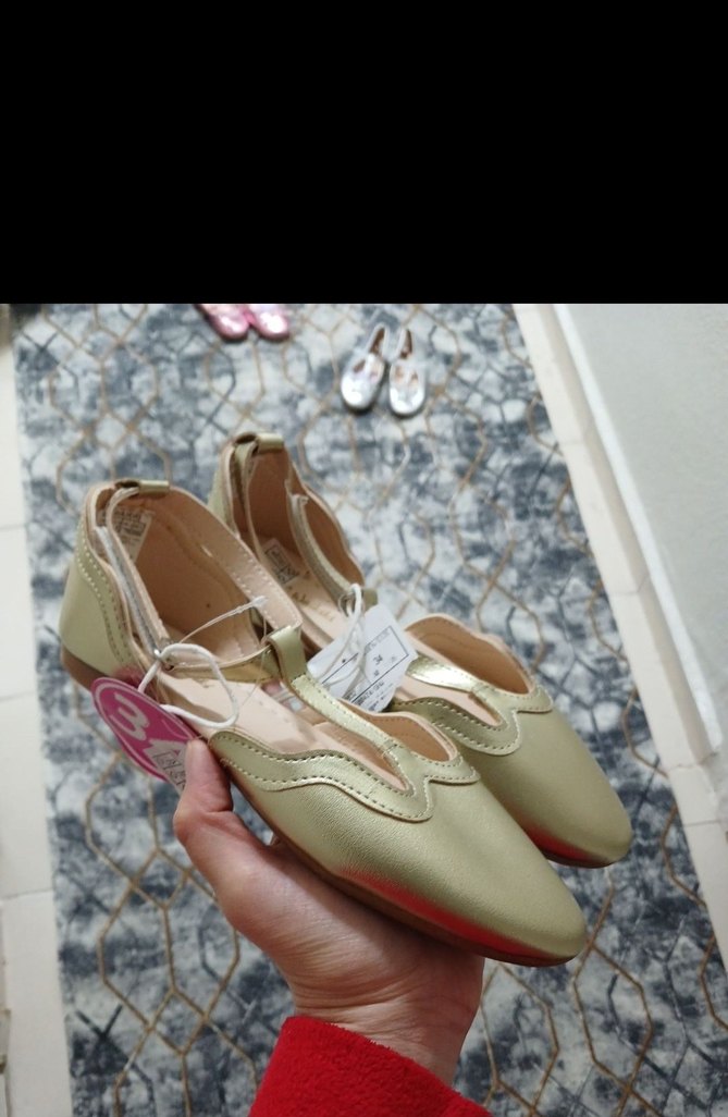 Kız Çocuk Parlak Altın Tokalı Babet - Görsel 2