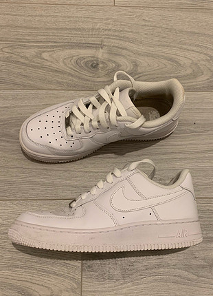 37 Beden beyaz Renk Nike Air Force 1 