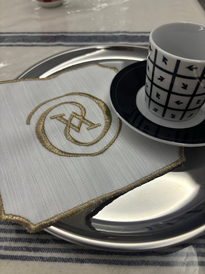 Vakko model gold İşlemeli sunum Peçeteleri - Görsel 3