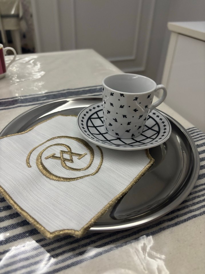 Vakko model gold işlemeli sunum peçeteleri - Görsel 2