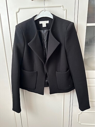 H&M klasik siyah vatkalı ceket