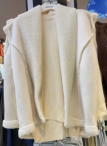 universal Beden beyaz Renk Zara muadil kürklü mont