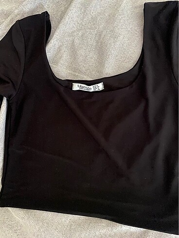 s Beden crop siyah