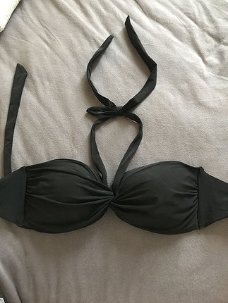 H&M bikini üstü