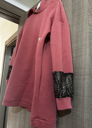 Pembe Kapüşonlu Uzun Sweatshirt - Görsel 3