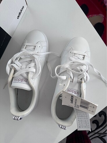 Adidas Adidas spor ayakkabısı