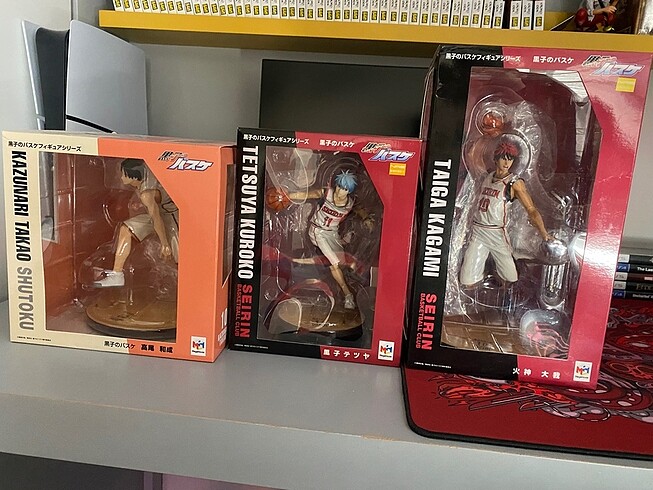 Kuroko bo basket figür kagami kuroko takao megahouse