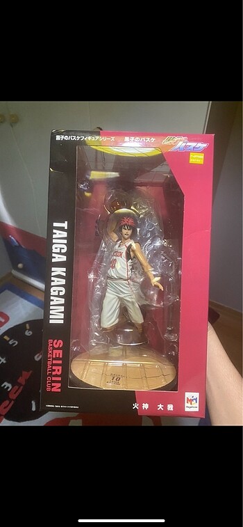 Kuroko no basket megahouse kagami figür