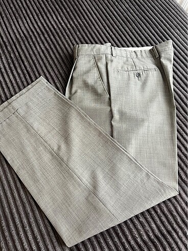 PANTOLON