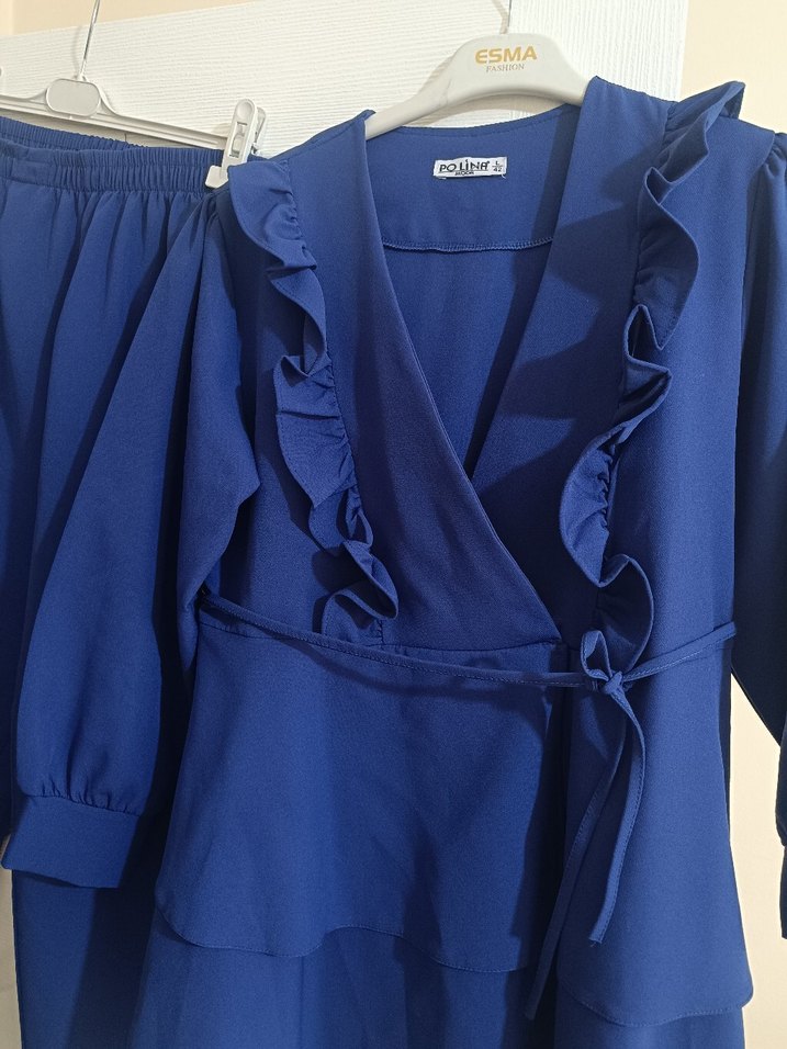 Fırfırlı Lacivert Kadın Takım Elbise - Görsel 3