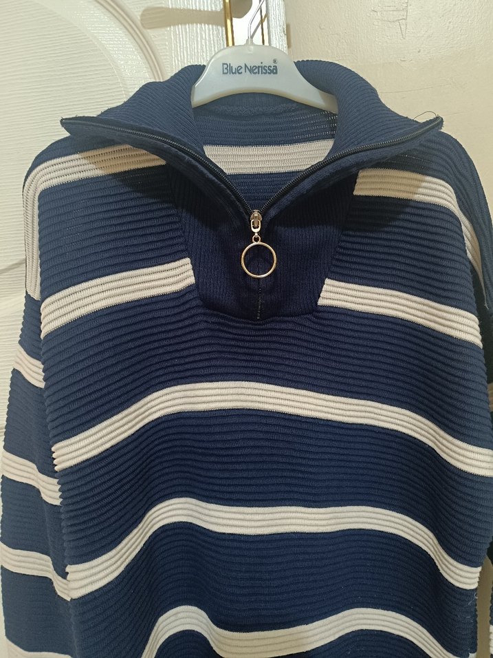 Çizgili lacivert Beyaz  Kadın Triko Kazak - Görsel 2
