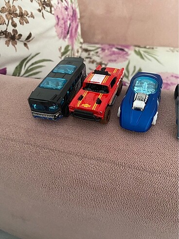  Beden Hot wheels araba