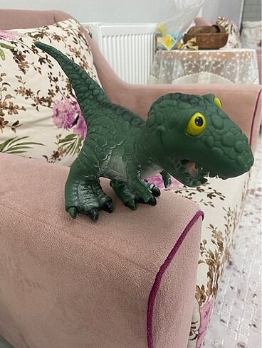 Dinazor