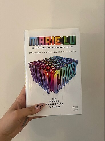 Warcross &Kızıl Kraliçe& eleanor park